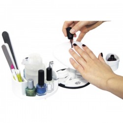Manicure / Pedicure